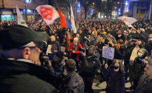 Protest završen pred RTS-om: Hitno oslobodite Crnog