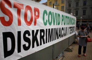 Ova pandemija je koštala narod: Hrvati i večeras protestuju na ulicama zbog kovid potvrda