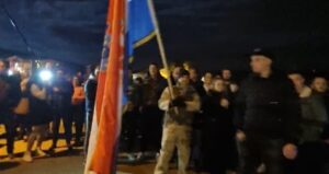 Policajci u Trilju ne žele preuzeti smjenu, odbijaju covid-potvrde VIDEO