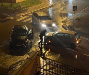 Saobraćajna nezgoda u Ulici Momčila Popovića VIDEO