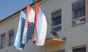 Vandalizam u Varaždinu: Uništena zastava srpske zajednice