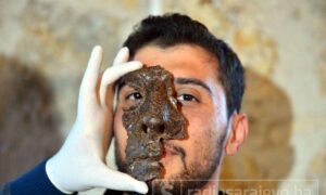 Još jedan uspjeh arheologa: Otkrivena željezna maska rimskog vojnika stara 1.800 godina
