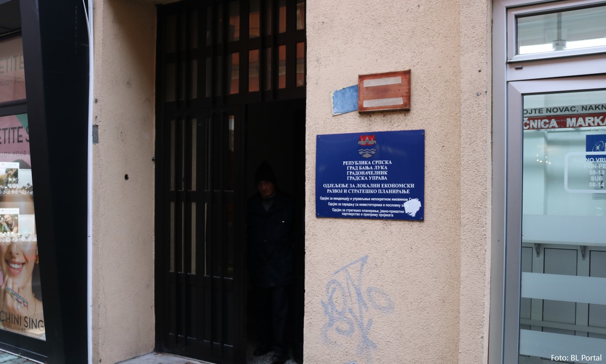 Elektroprivreda ne prašta dug: I gradske prostorije u Banjaluci ostale bez struje