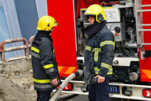 Alarmirani vatrogasci: Izbio požar u prostoriji za projekciju filmova “Cinestar”