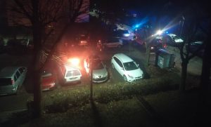 Dramatična noć u Banjaluci! Zapalio automobil, pa pobjegao – policija dežura i jutros