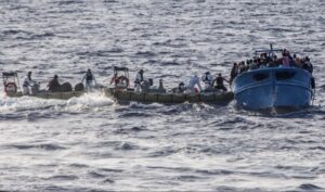 U nesreći poginulo 17 ljudi: Potonuo teretni brod