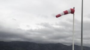 Na Jadranu crveno upozorenje zbog olujnog vjetra: Udari bi mogli biti i do 200 kilometara na čas