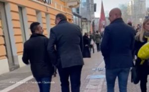 Milorad Dodik i Davor Dragičević prošetali Gospodskom ulicom VIDEO