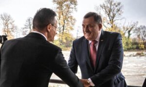 Sijarto poručio: Mađarska će uložiti veto ako EU pokuša uvesti sankcije Dodiku