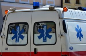 Užas u Domu zdravlja: Muškarac izbo ženu u dečjem dispanzeru u Leskovcu