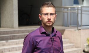 Uskršnja “čestitka” podigla prašinu: Begić podnio prijavu protiv Žarka Kovačevića