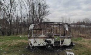 Dvoje stradalo u požaru kamp prikolice, mještani u šoku: Nismo ni pretpostavili da neko tu živi
