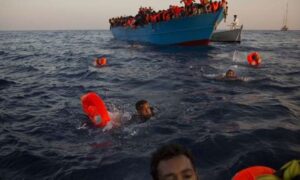 Spasioci u akciji: Tokom noći potonuo čamac sa nekoliko desetina migranata