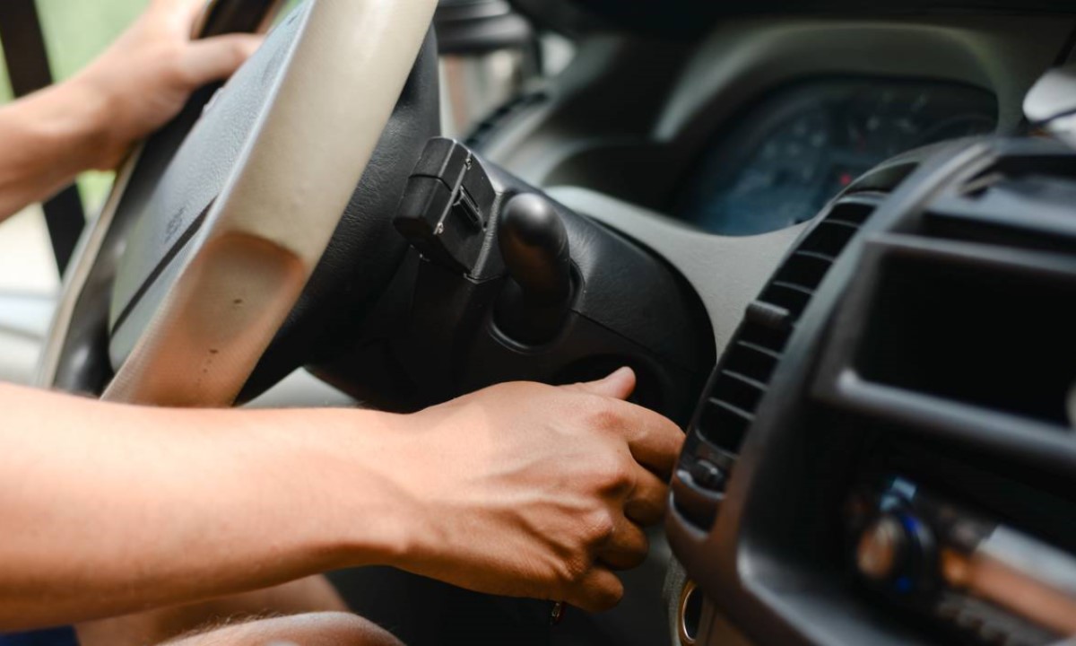 Većina vozača griješi: Koliko dugo treba zagrijavati motor prije vožnje?
