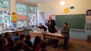 Iz čitanki i lektire u područne škole: Banjalučkim đacima stižu važni gosti