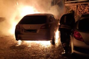 Nestao u plamenu: Pogledajte šta je ostalo od Poprženovog auta FOTO