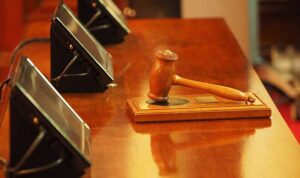 Sudski proces koji traje 28 godina: Braća tužila sestru, traže da se odrekne imovine u njihovu korist