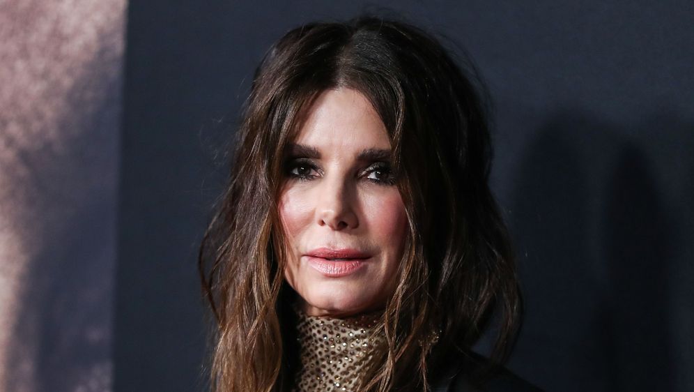 Ljekari poručili da je opasno: Sandra Bulok na bizaran način održava mladolik izgled