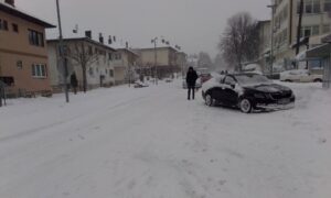 Zimska služba ne može sve da očisti: Sokolac pred proglašenjem stanja elementarne nepogode