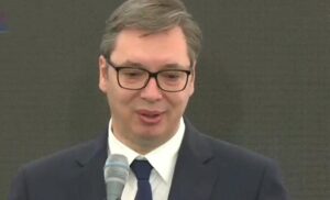 Lider Srbije zadovoljan: Vazno da i u vrijeme krize otvaramo nove fabrike