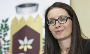 Runićeva iznenađena odlukom: Spremna sam za referendum, imam podršku građana Drvara