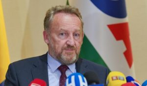 Izetbegović veliča Zelenskog: Da je Ukrajina pala gledali bi napade na BiH