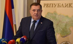 Dodik tvrdi: “Muslimani u miru pokušavaju ono što nisu uspjeli ratom”