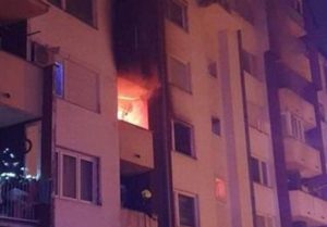 Tragedija u Bratuncu: Izgorio stan, dvije osobe izgubile život u požaru