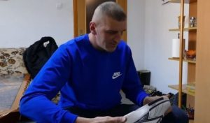 Vjerovali ili ne: Muškarac iz Bugojna nosi obuću broj 55! VIDEO