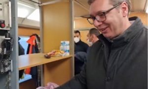 Vučić obavio test vožnju prugom Beograd – Novi Sad: Oborili smo rekord – 181 km na sat! VIDEO