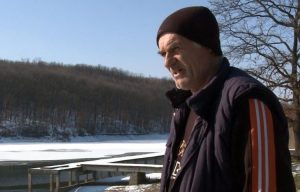 Anđeo čuvar na vodi: Vukojica za dva dana izvukao troje ljudi iz ledenog jezera