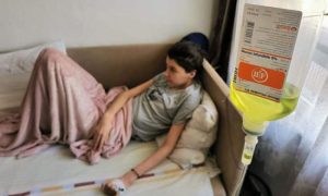 Anjin život zavisi od humanosti: Djevojka iz Kozarske Dubice vodi tešku borbu sa bolešću