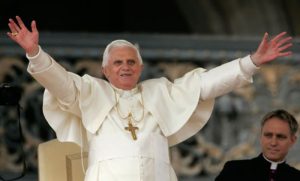 Priznao grešku! Bivši papa dao lažnu izjavu tokom istrage o seksualnom zlostavljanju