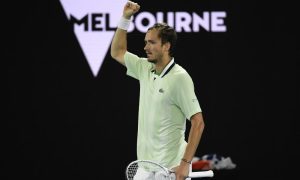 Ide na megdan Nadalu: Medvedev bolji od Cicipasa za finale u Melburnu
