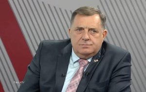 Dodik: Srpski narod ne smije dovesti u pitanje 9. januar VIDEO