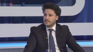 Abazović: Vjerujem da će se Đukanović povući po isteku mandata