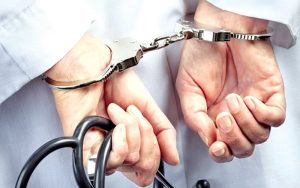 Uhapšen medicinski tehničar: Lažirao vakcinisanje najmanje 45 osoba