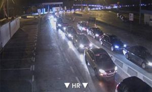 Strpljivo i oprezno na izlazu iz BiH: Vozači, na ovim graničnim prelazima čeka vas gužva