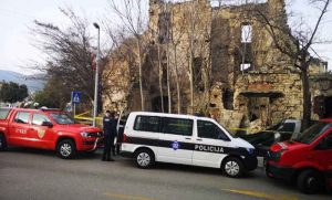 Tragičan epilog! Poginuo muškarac na kojeg se obrušio zid ruševnog objekta u BiH