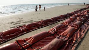 Ekološka katastrofa: U Indijski okean se izlilo 50.000 litara nafte iz podvodne cijevi
