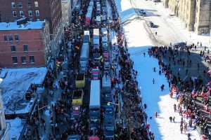 Masovne demonstracije u Otavi, premijer prebačen na tajnu lokaciju