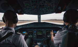 Organizovan hotelski aranžman za putnike: Pilot prekinuo let, jer je završio smjenu