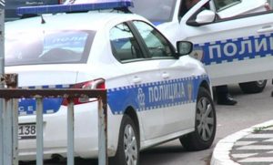Bahaćenje: Divljali BMW-om po gradu, pa napali policajce