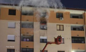 Uključena pegla najvjerovatnije uzrok požara u stanu