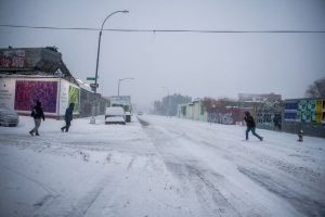 Amerika na udaru stravične snježne oluje: Ljudi u panici pustošili radnje VIDEO