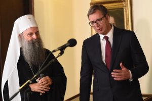 Vučić čestitao Božić patrijarhu Porfiriju, sveštenstvu i vjernicima
