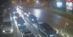 Vozačima se skreće pažnja i na odrone: Gužve na ovim graničnim prelazima u BiH