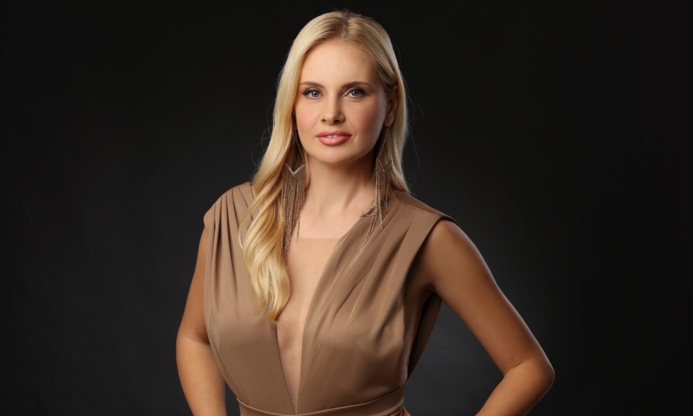 Nova emisija Dejane Rosuljaš: “21 odgovor” četvrtkom na UNA TV