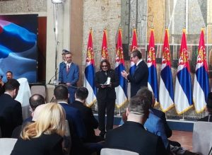 Zlatnom medaljom za zasluge: Vučić odlikovao Džonija Depa