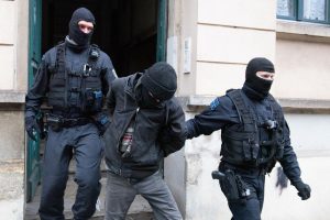 Državljanin Srbije osuđen u Njemačkoj: Istukao kupca zbog nepoštovanja korona mjera